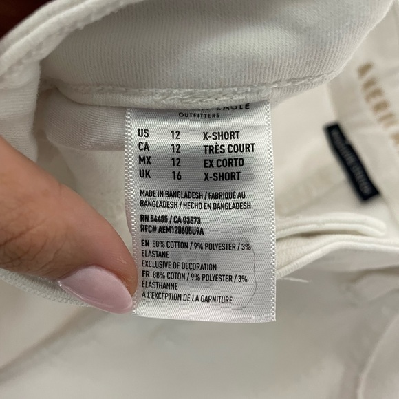 American Eagle Jeans - Picture 3 of 4